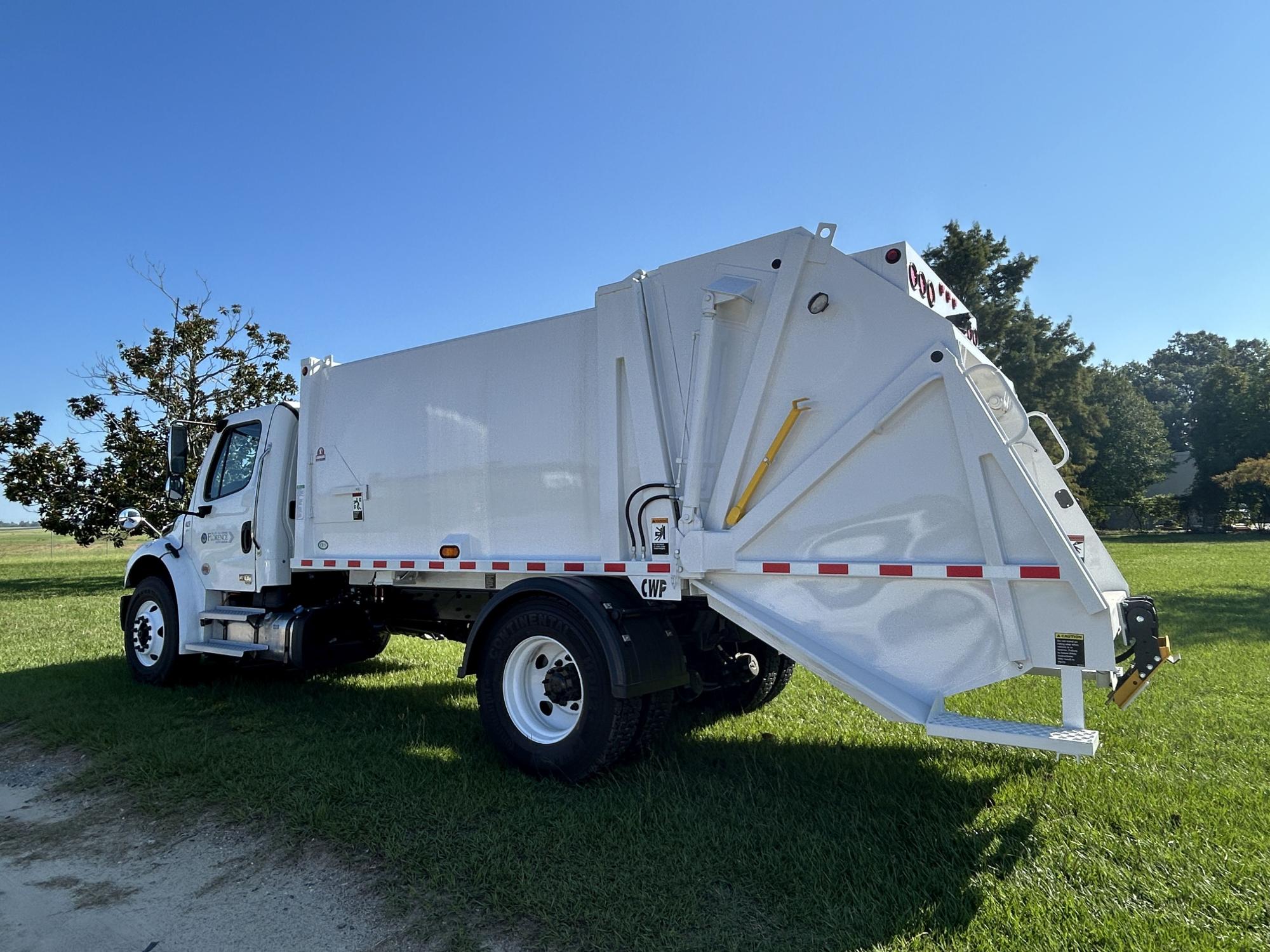 new recycling truck